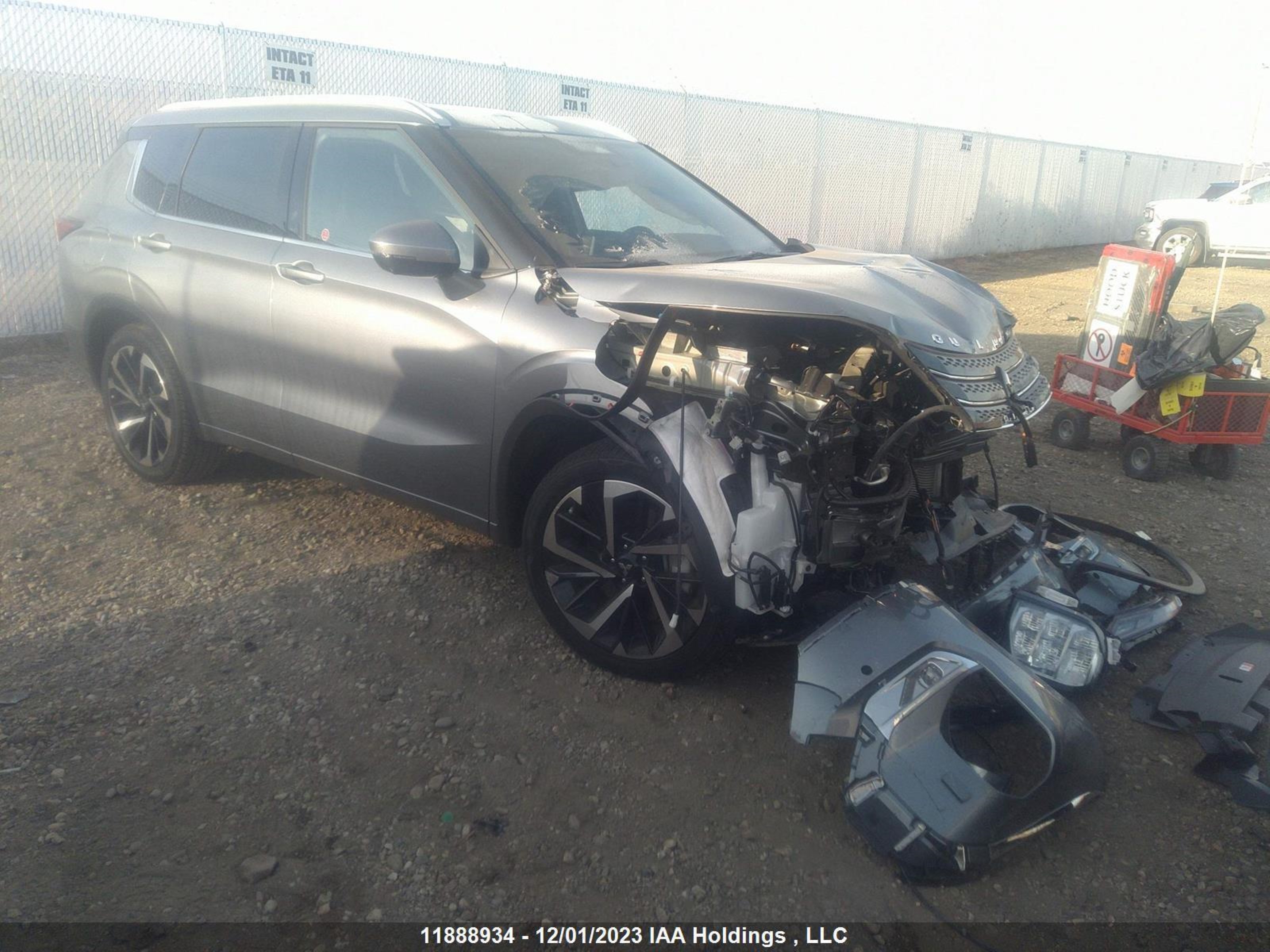 mitsubishi outlander 2023 ja4j4va85pz619929