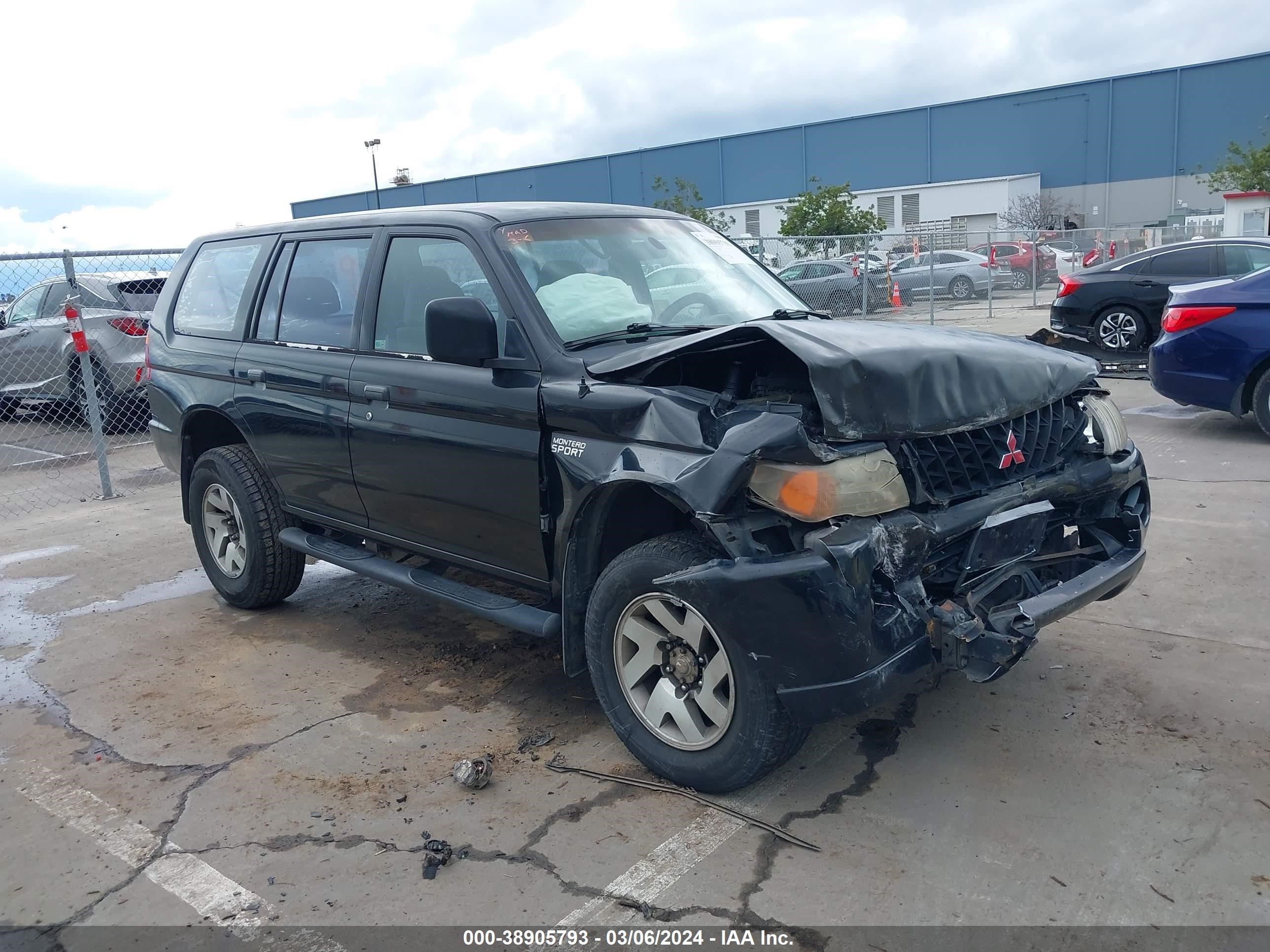 mitsubishi montero sport 2001 ja4ls21h41p044951