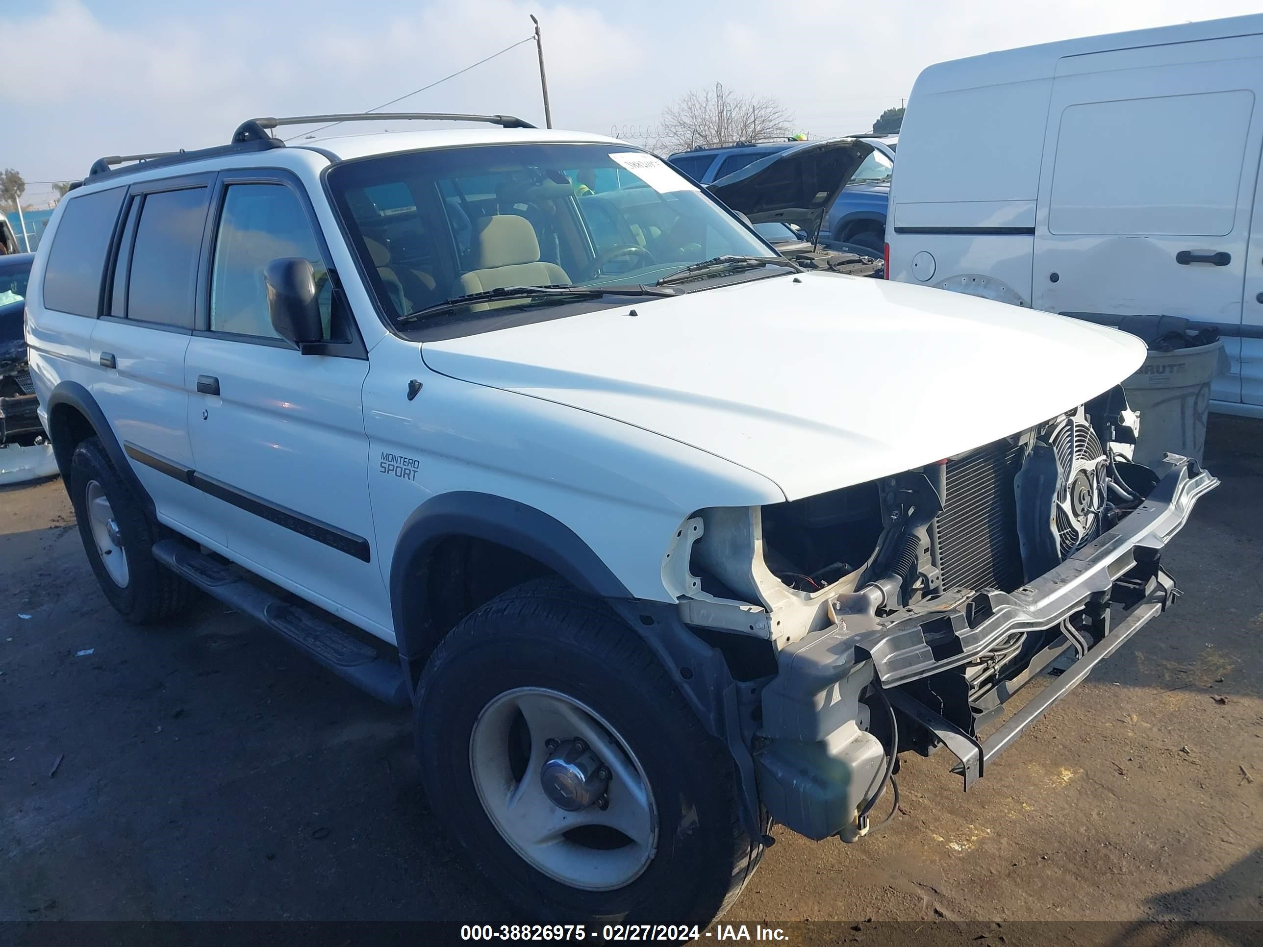 mitsubishi montero sport 2000 ja4ls31h2yp020907