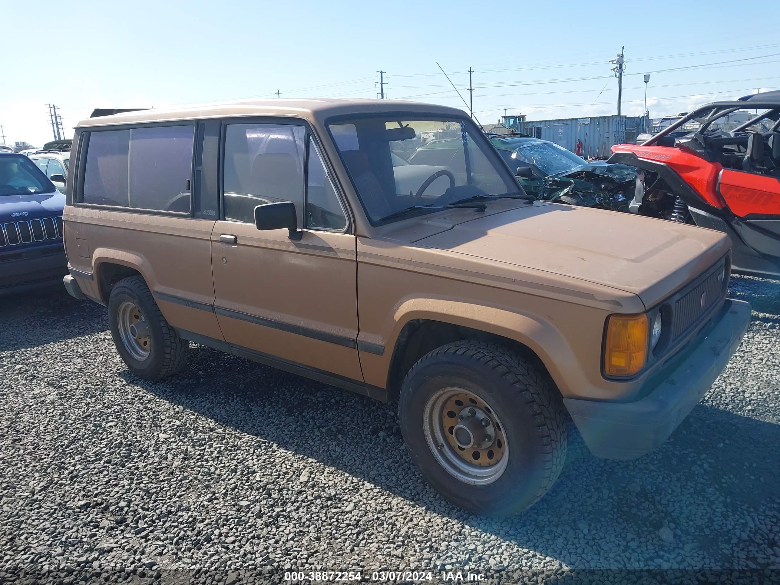 isuzu trooper 1986 jaach15l2g5406137