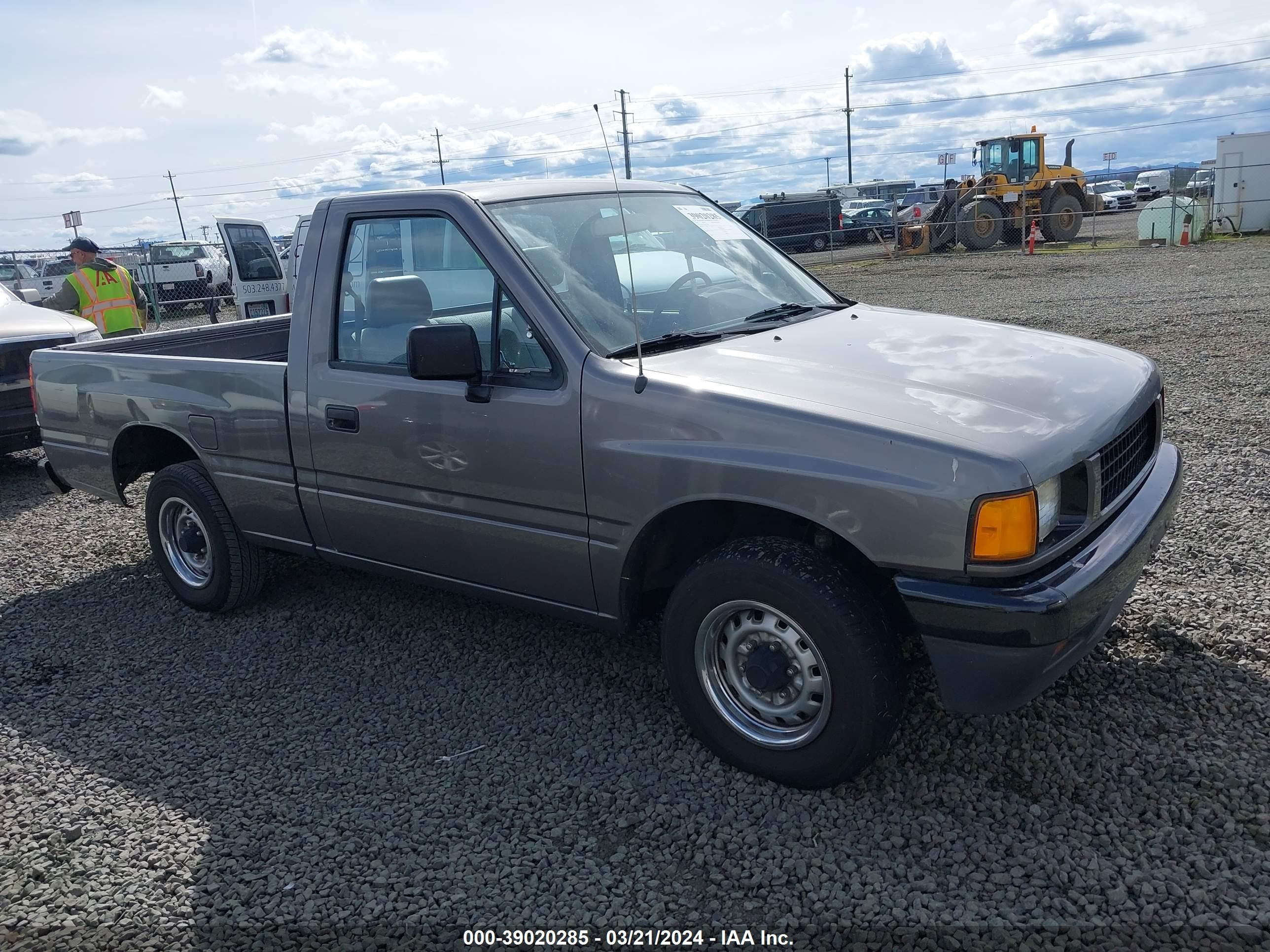 isuzu  1989 jaacl11l5k7239354