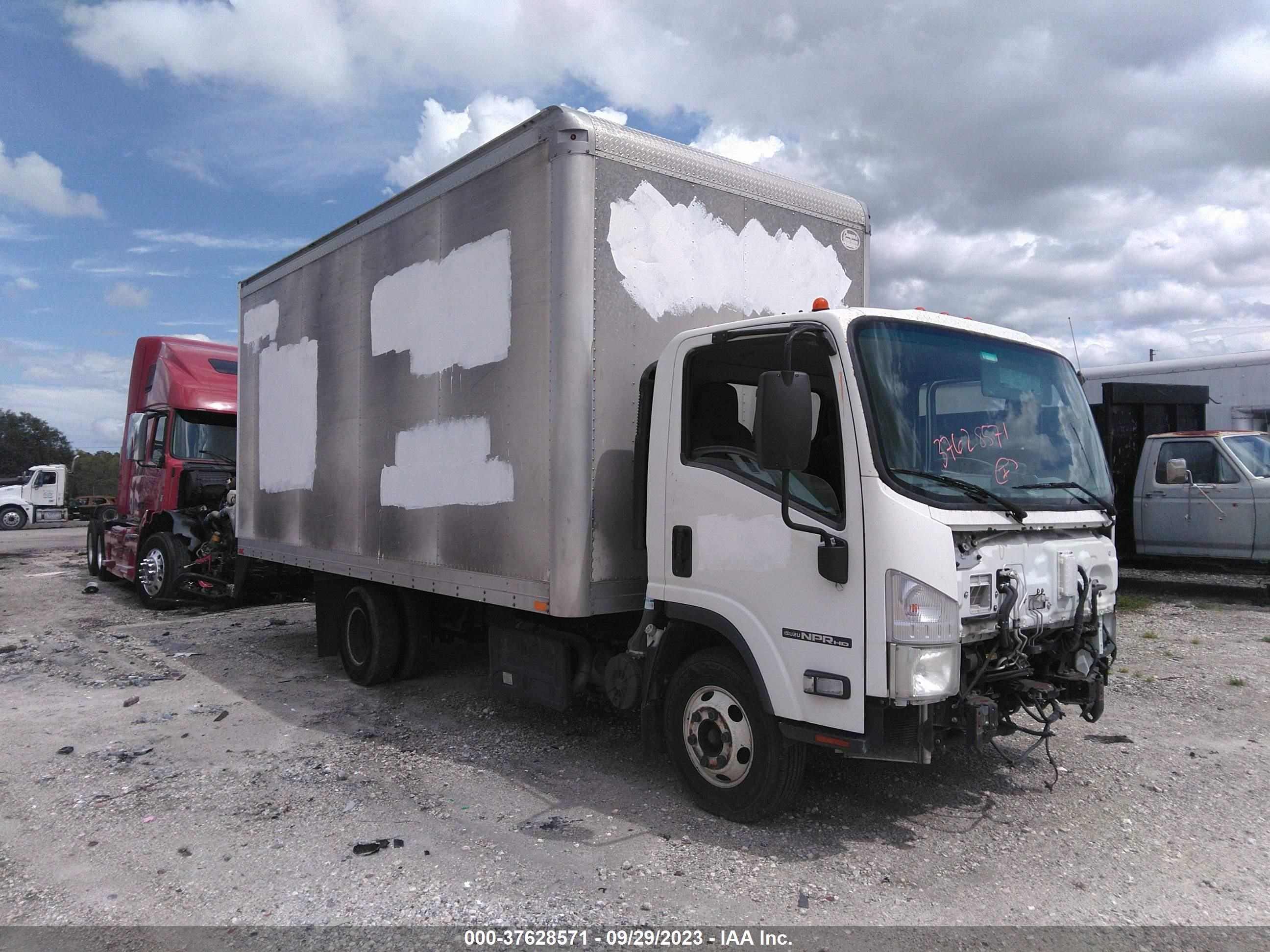 isuzu  2015 jalc4w160f7004412