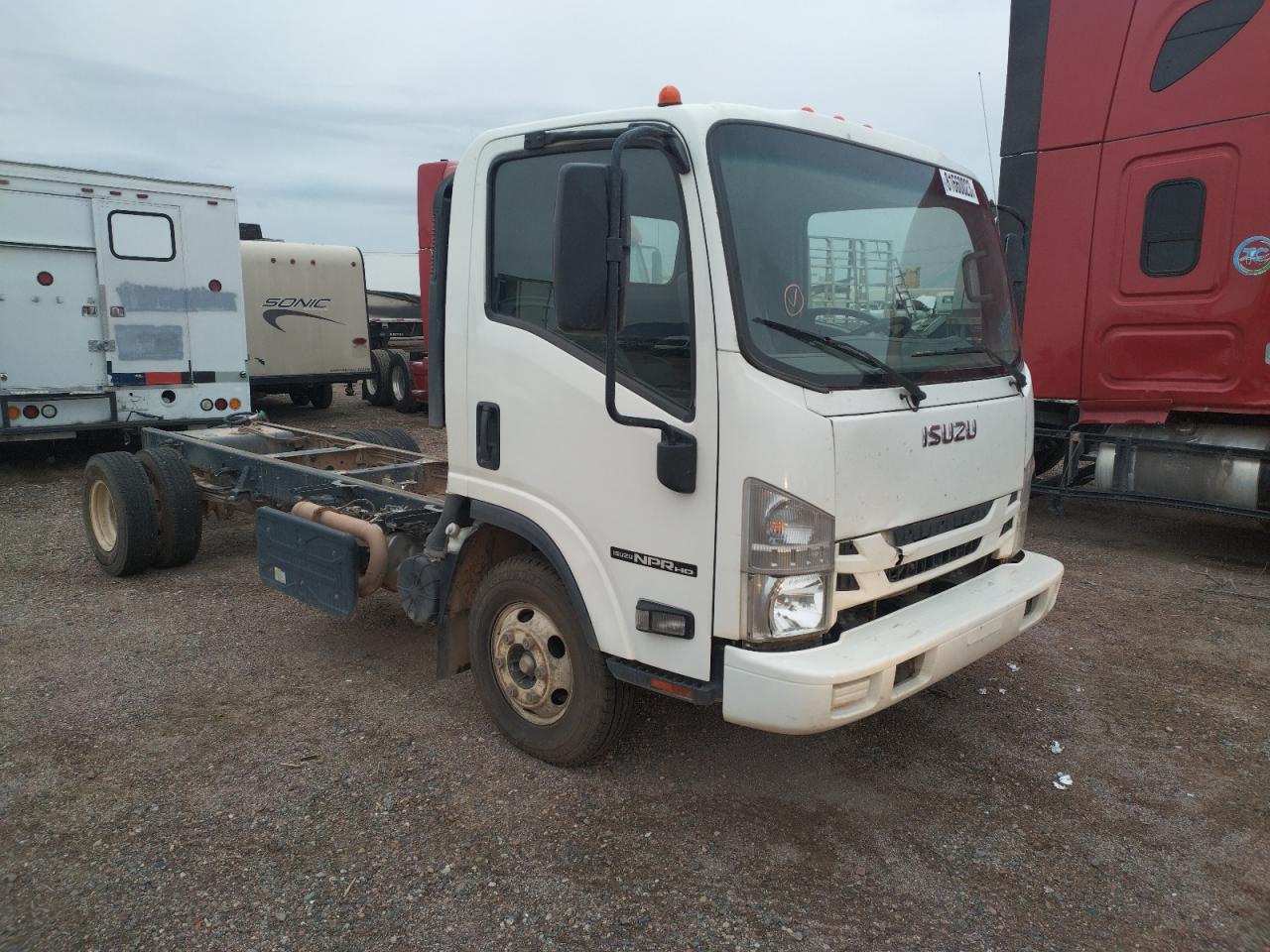 isuzu  2019 jalc4w160k7010592