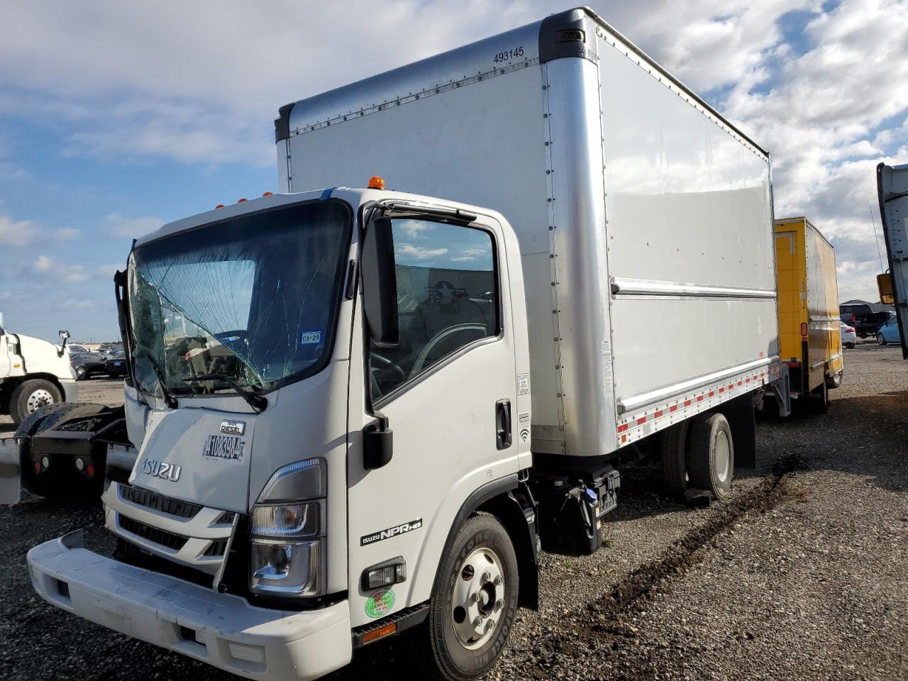 isuzu  2023 jalc4w160p7012074