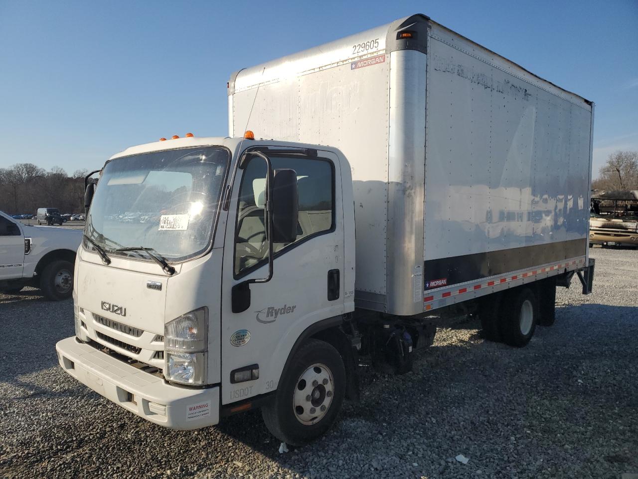 isuzu  2019 jalc4w162k7010299