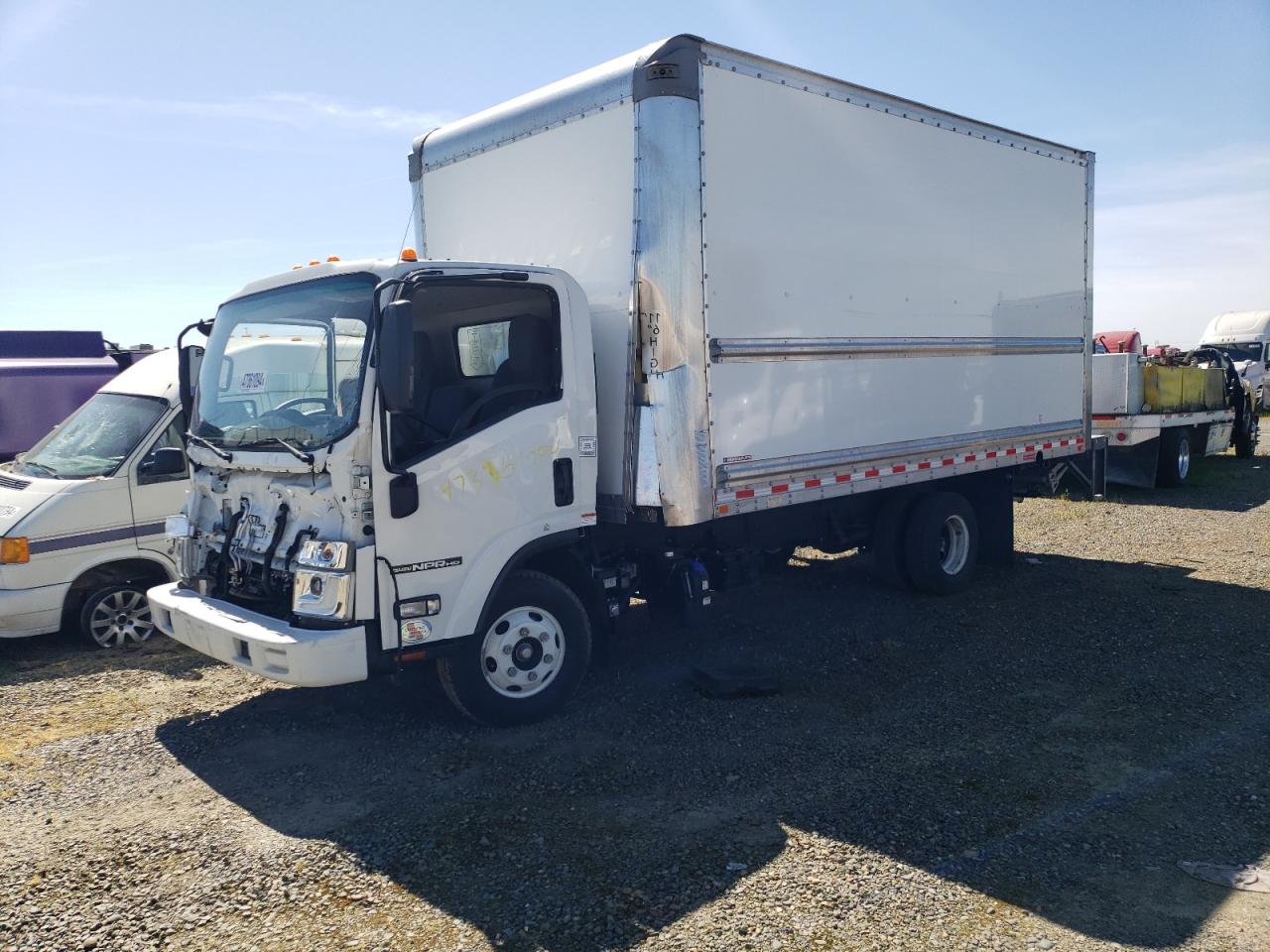 isuzu  2023 jalc4w162p7012108