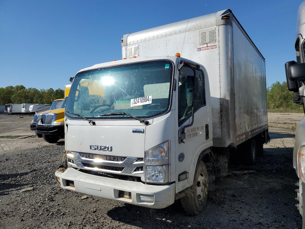 isuzu  2017 jalc4w167h7000246