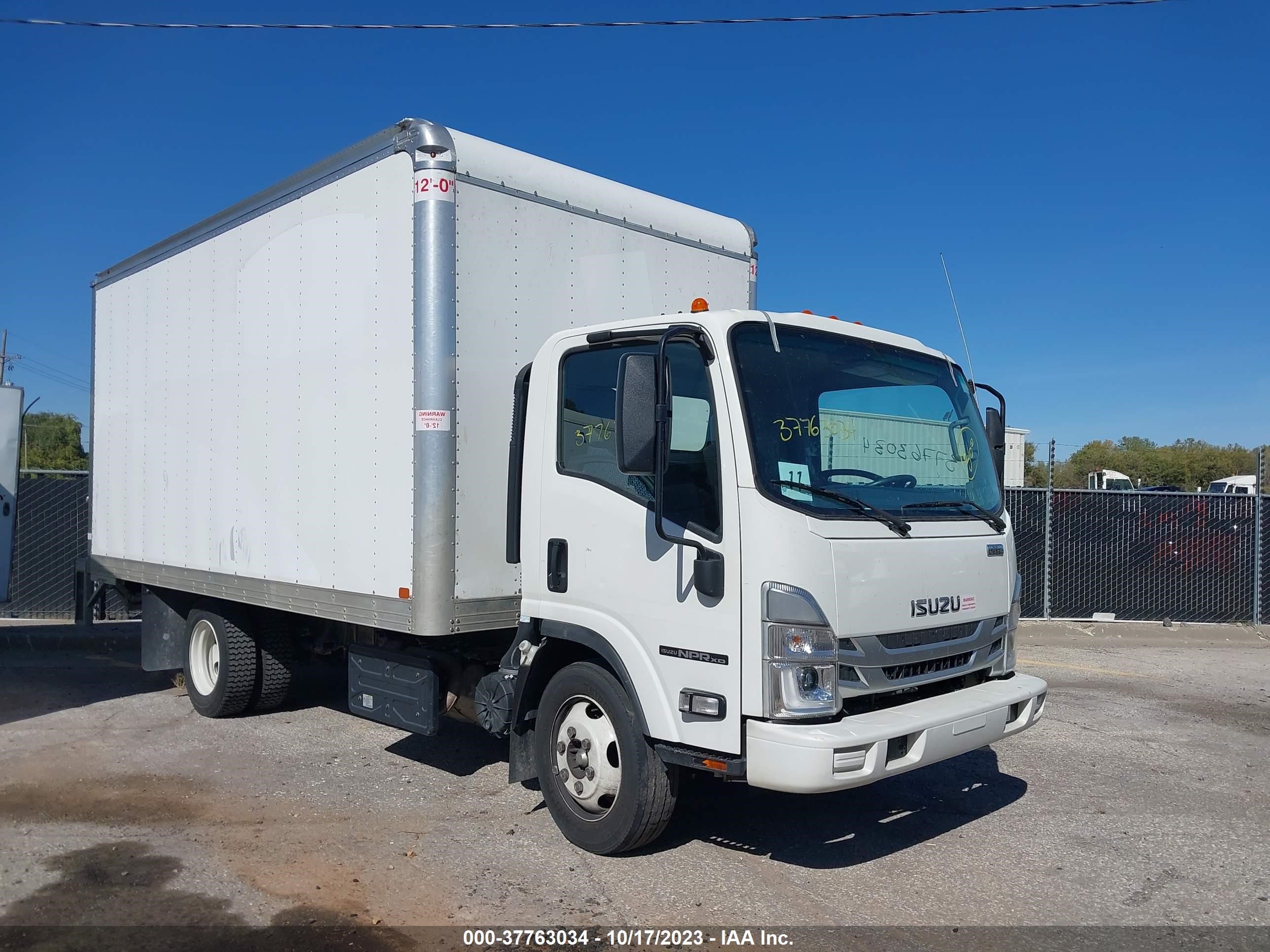 isuzu  2023 jalc4w167p7k00008