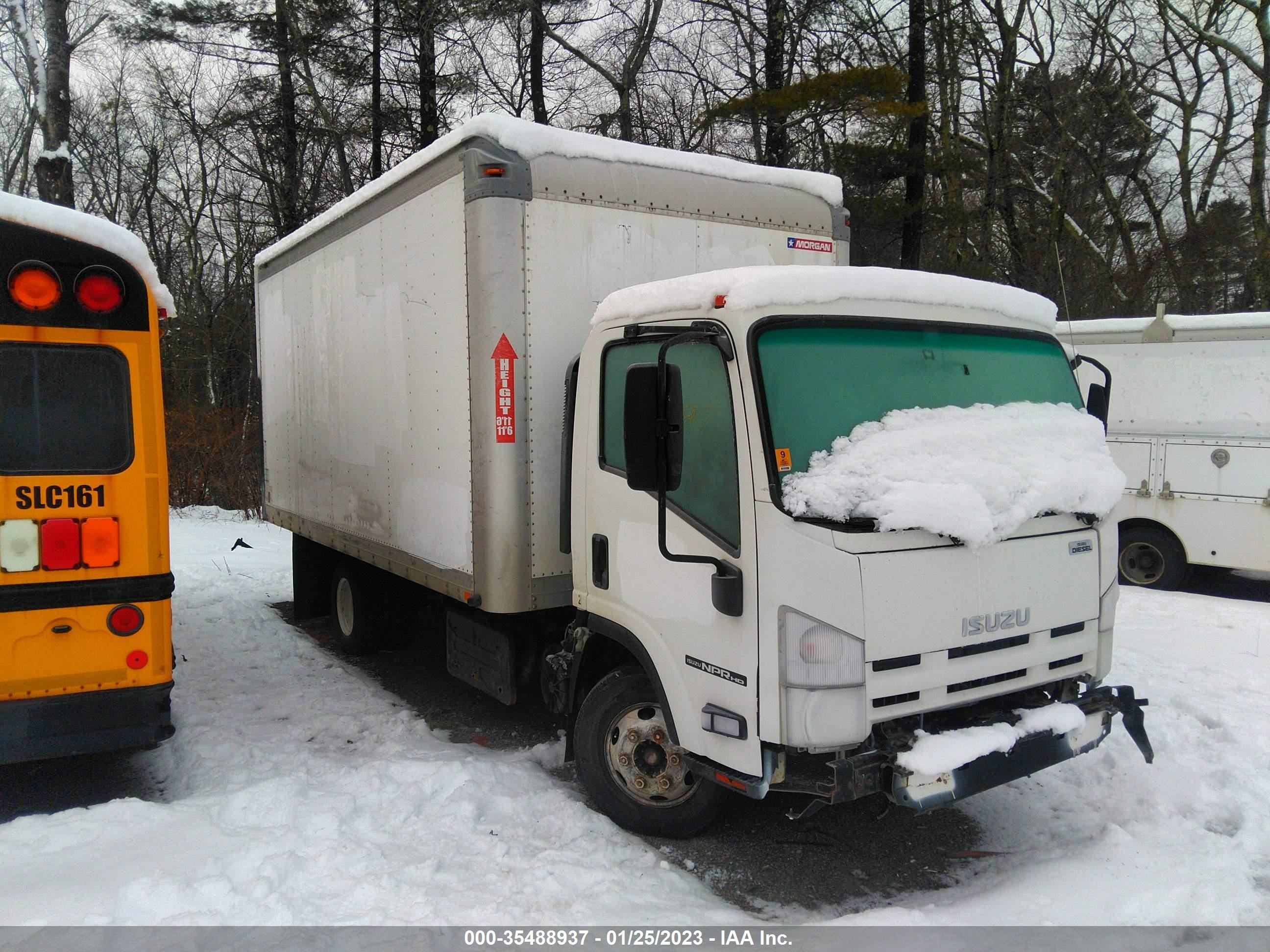 isuzu  2013 jalc4w168d7003327