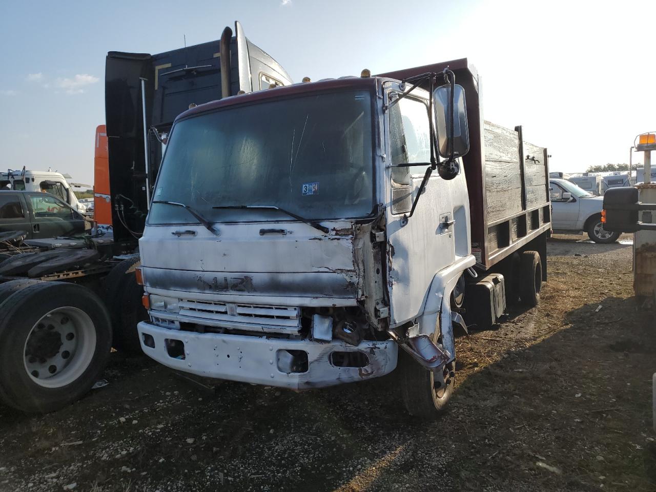 isuzu  1995 jalf5a123s3701679