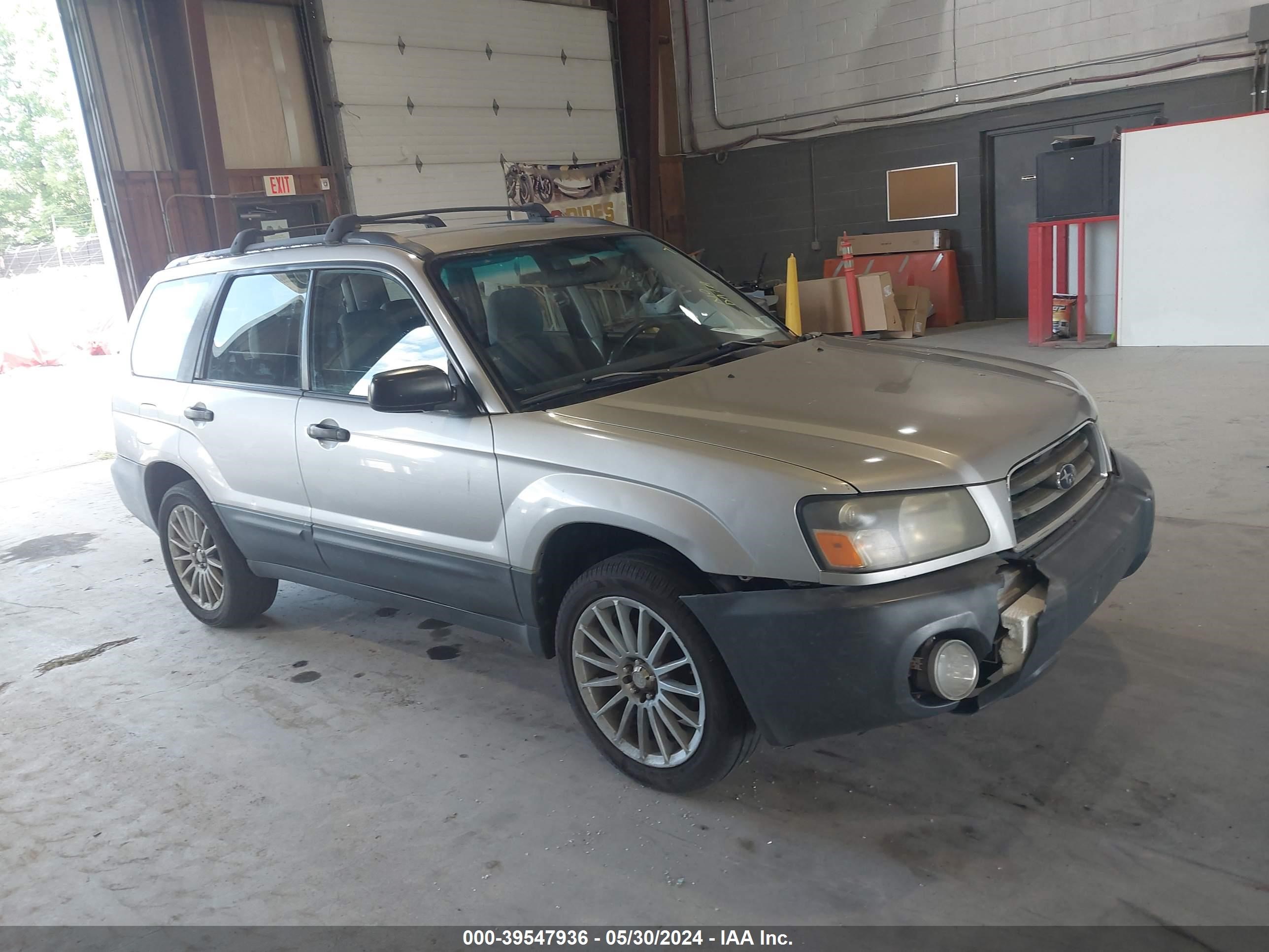 subaru forester 2005 jf1sg63625h737769