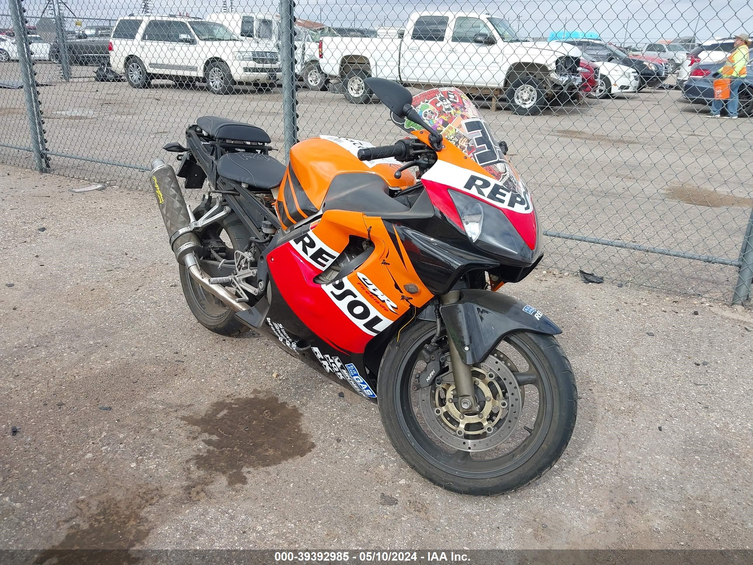 honda  2003 jh2pc35113m400078