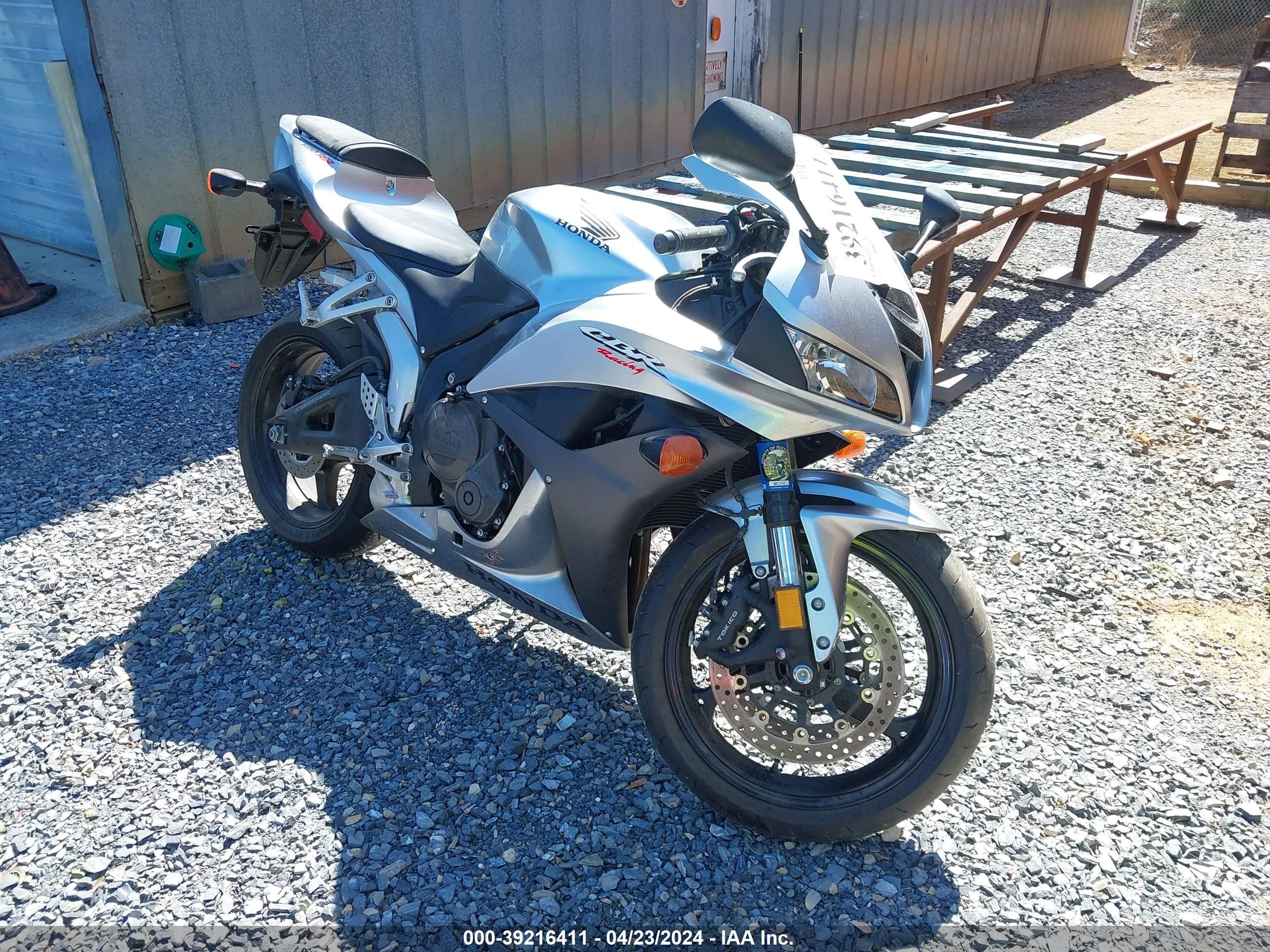 honda  2008 jh2pc40018m102822