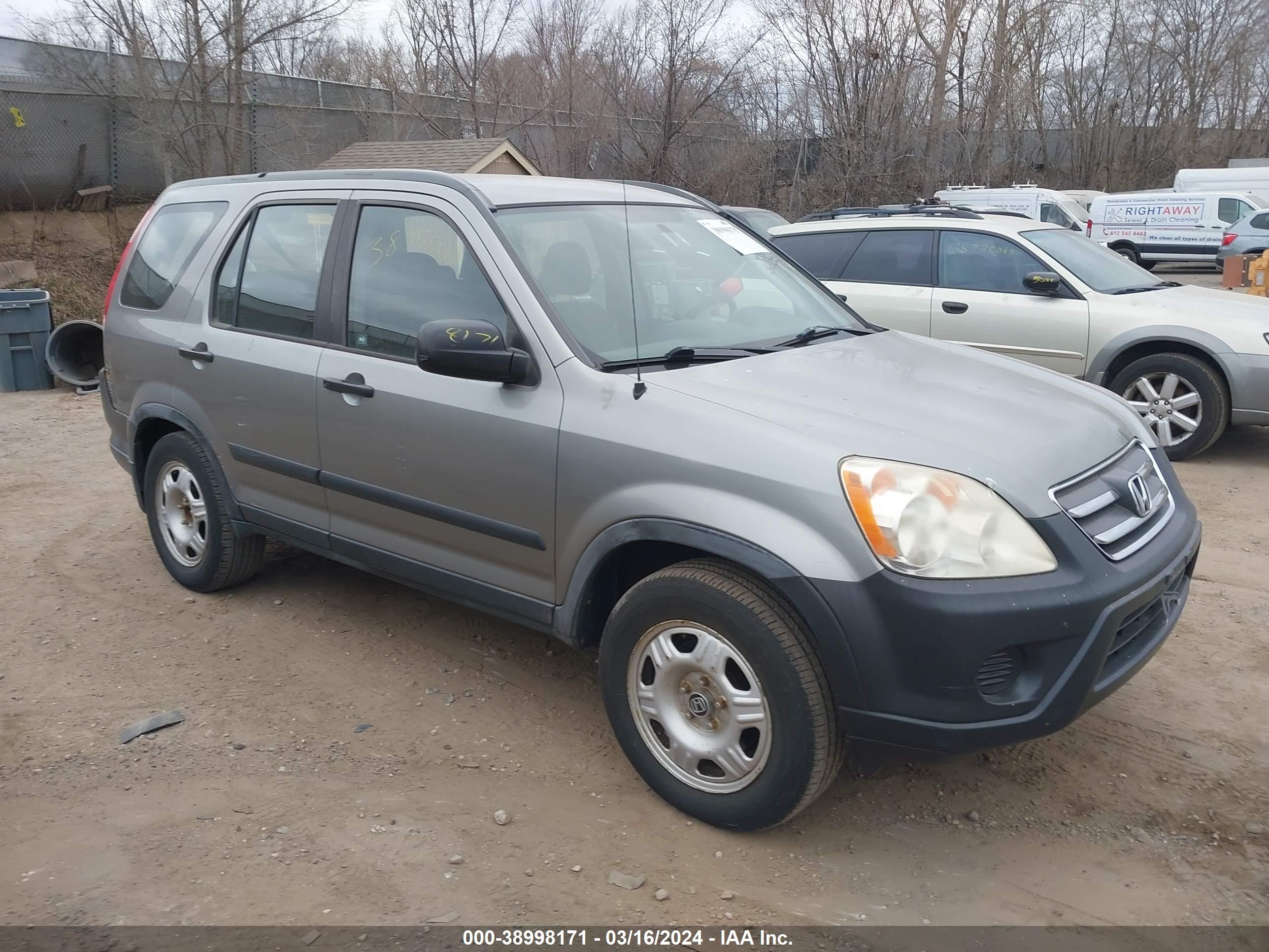 honda cr-v 2005 jhlrd685x5c014849