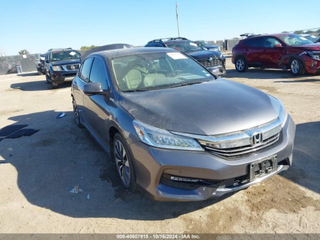 honda accord 2017 jhmcr6f73hc020116