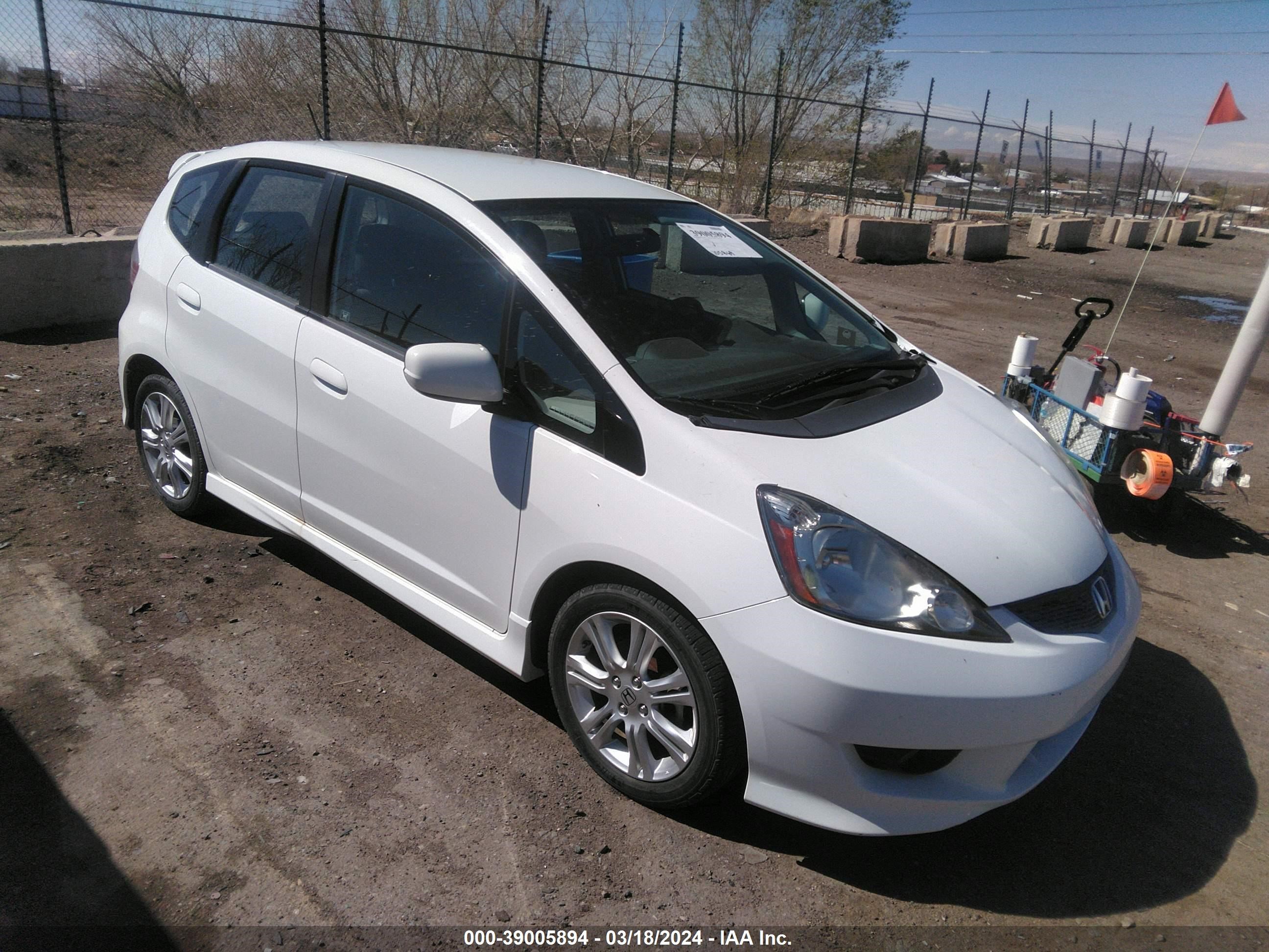 honda fit 2011 jhmge8g57bs000079