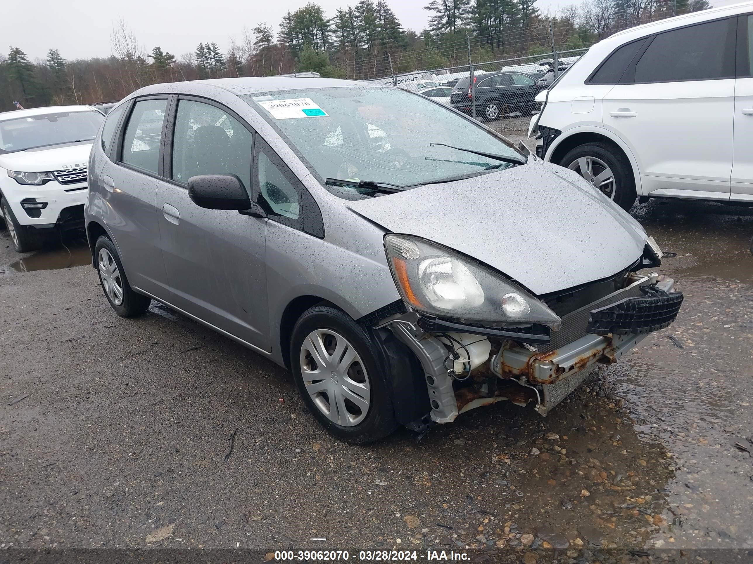 honda fit 2010 jhmge8h24ac030301