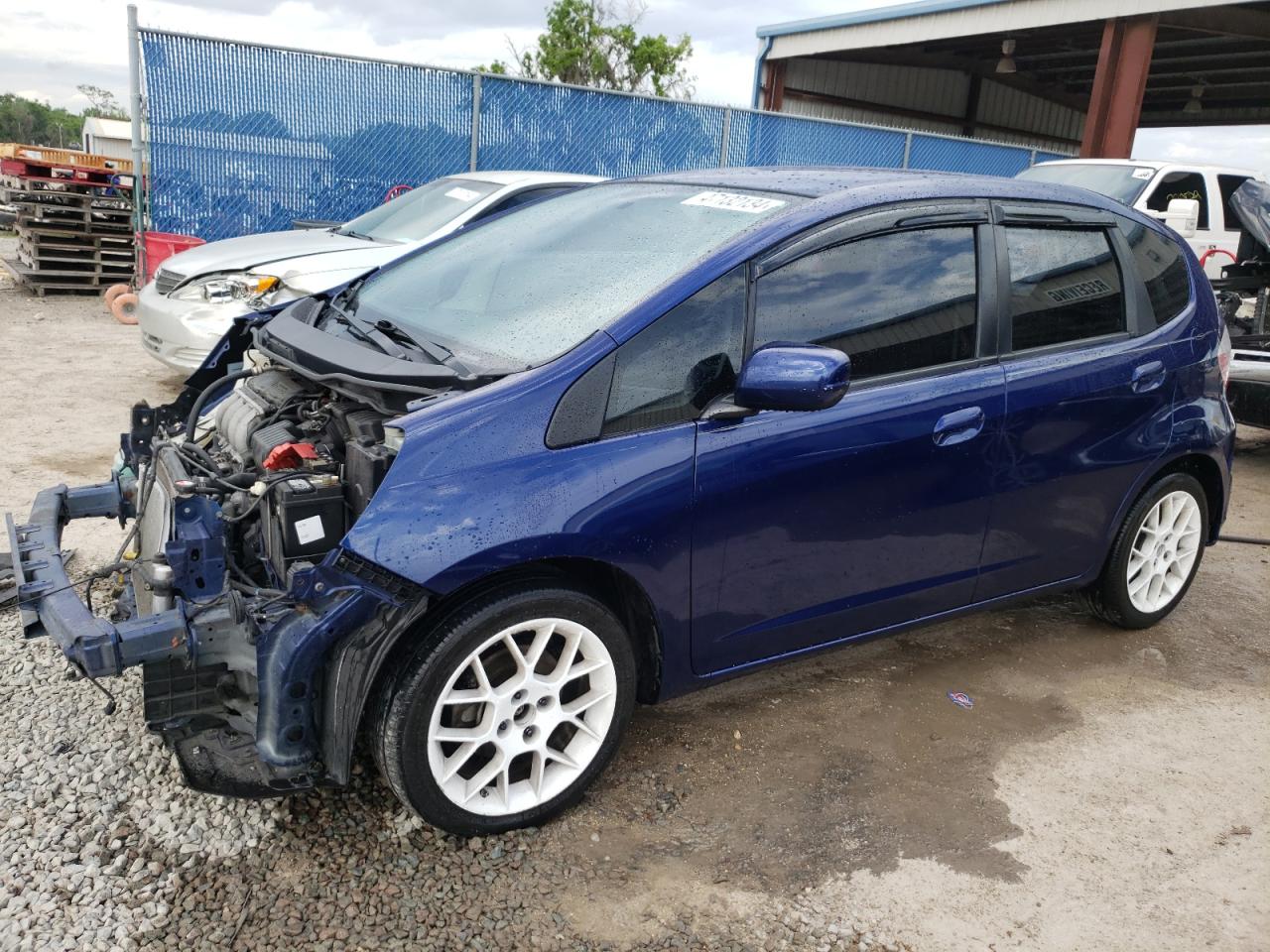 honda fit 2013 jhmge8h3xdc021678