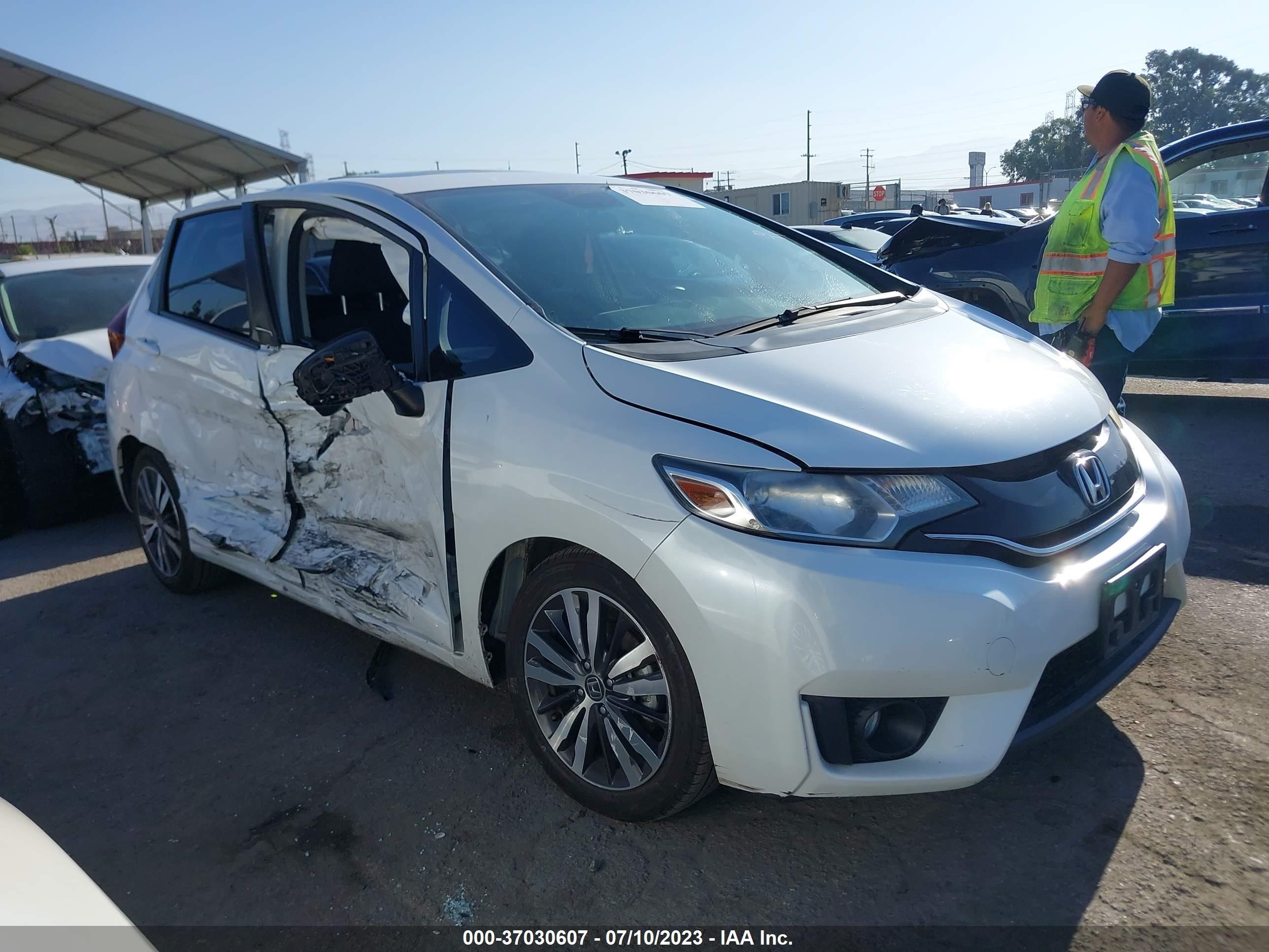 honda fit 2017 jhmgk5h75hs020640