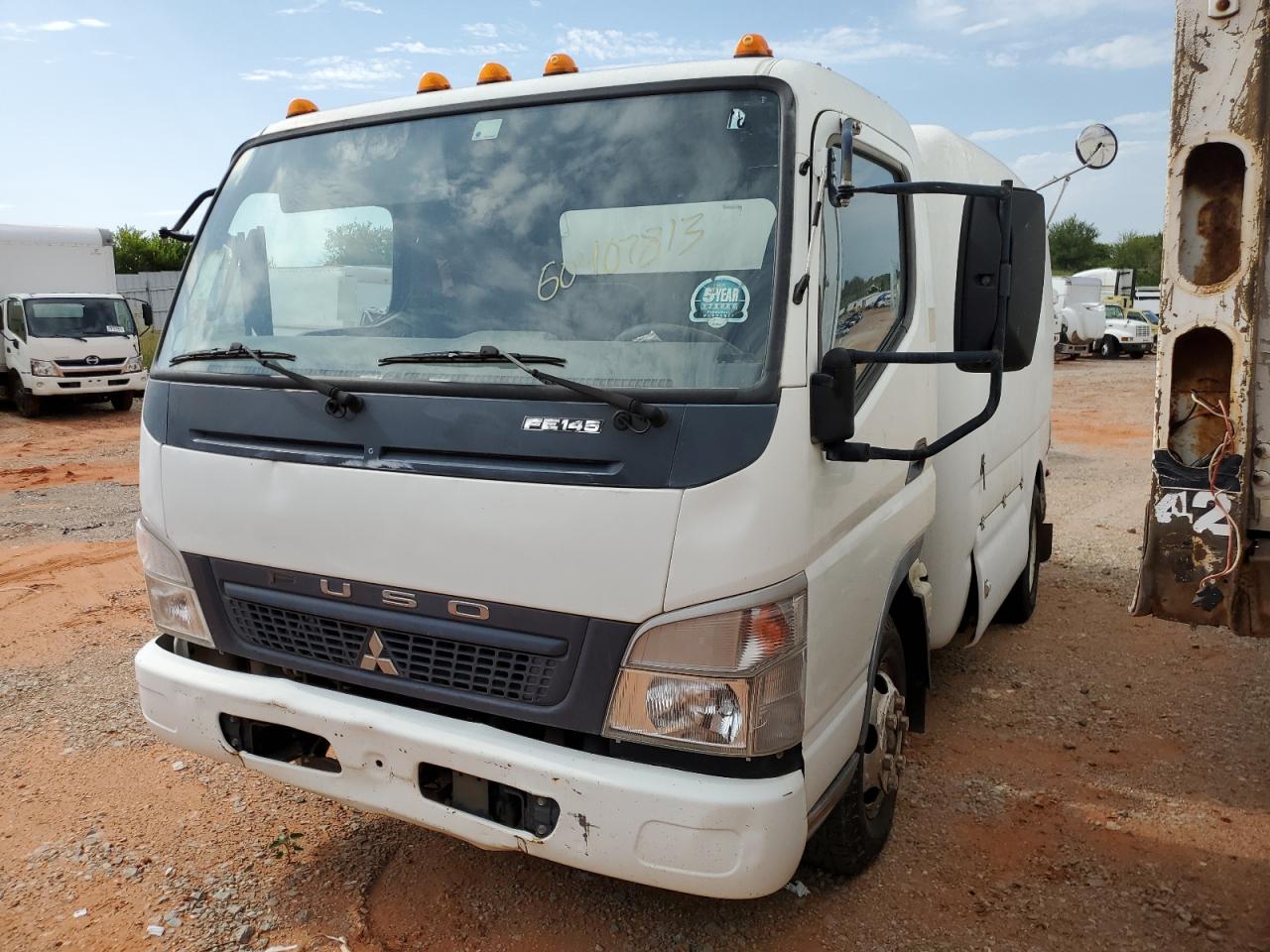 mitsubishi  2008 jl6bbd1s88k003195