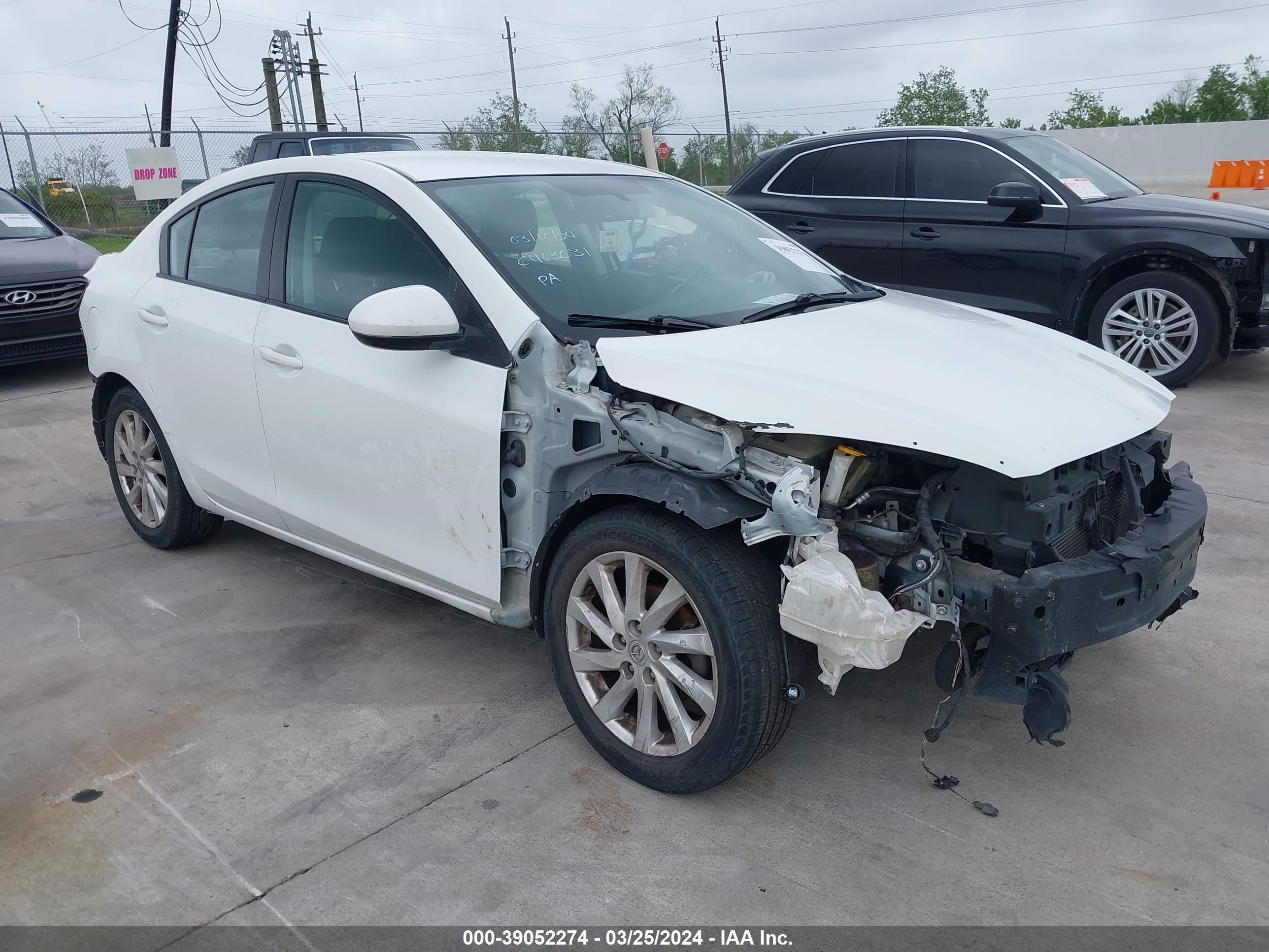 mazda 3 2013 jm1bl1u72d1701913