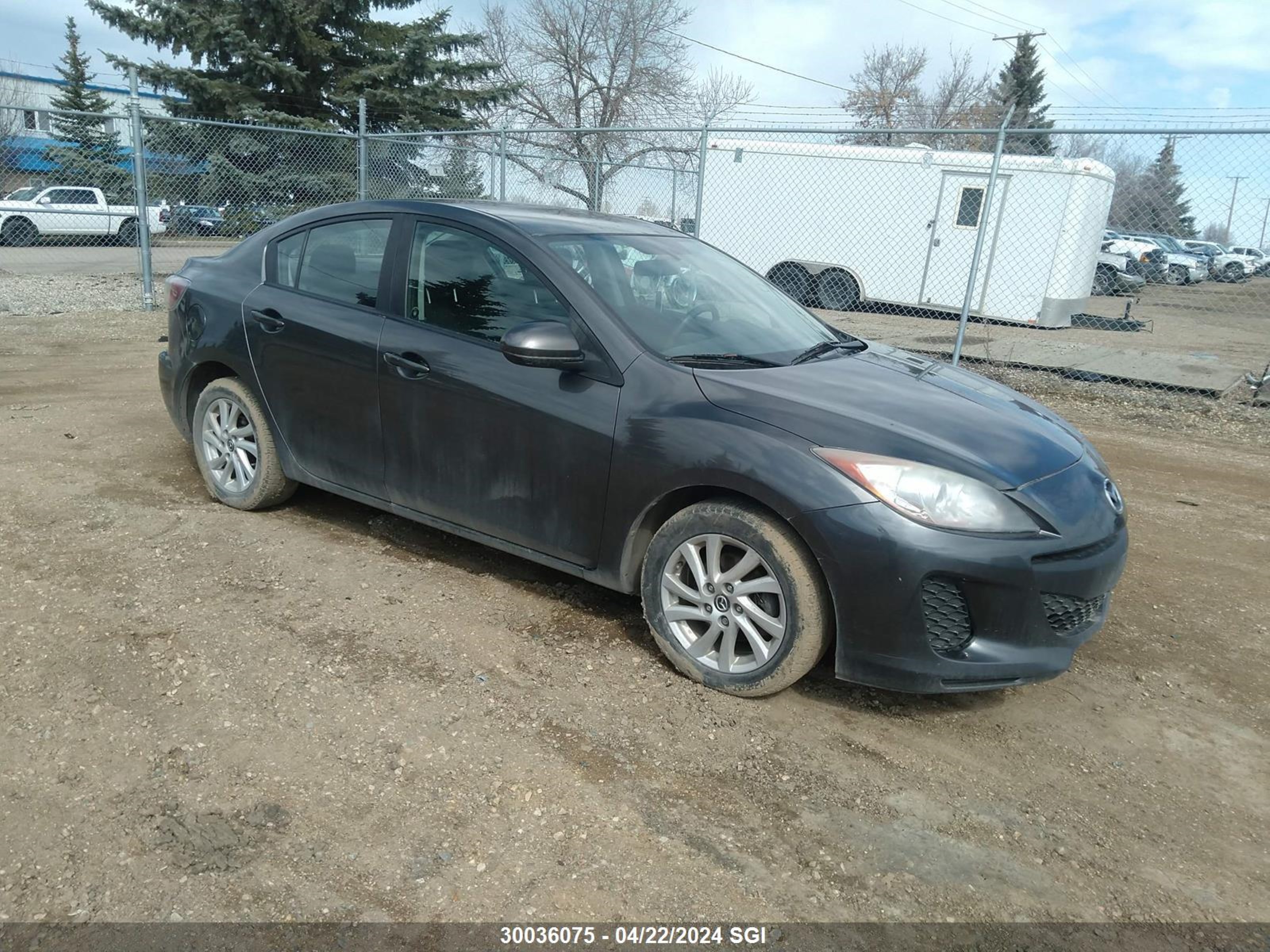 mazda 3 2013 jm1bl1uf3d1824515