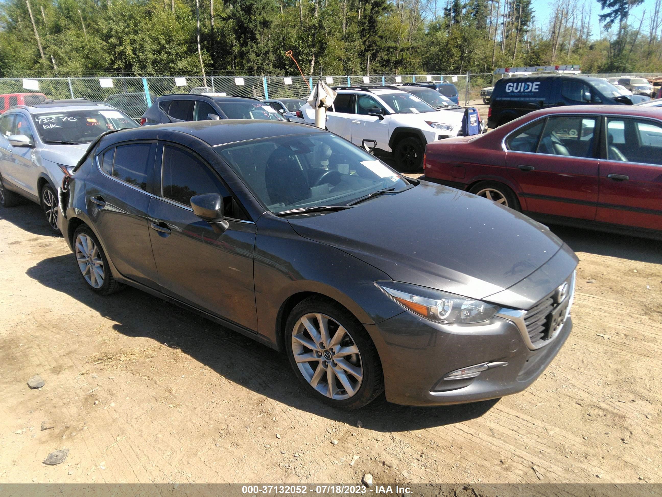 mazda 3 2017 jm1bn1l71h1113437