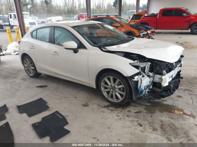 mazda mazda3 2017 jm1bn1m36h1131556