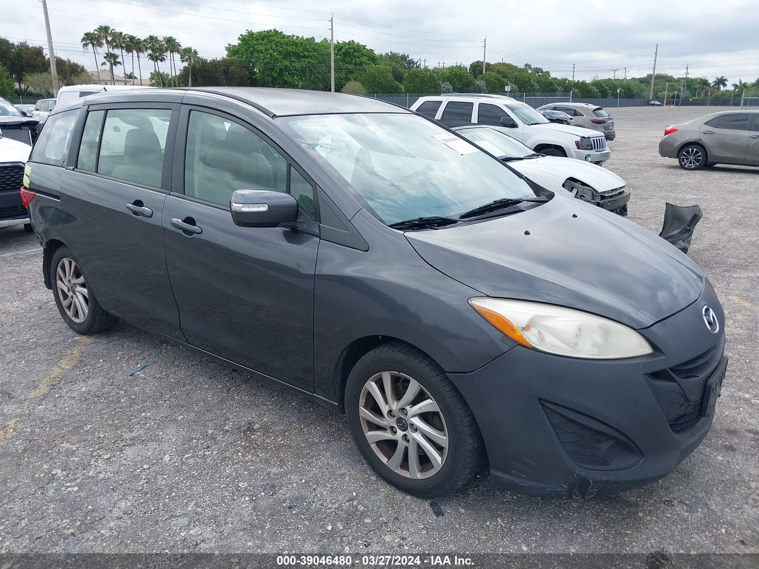 mazda 5 2015 jm1cw2blxf0181762