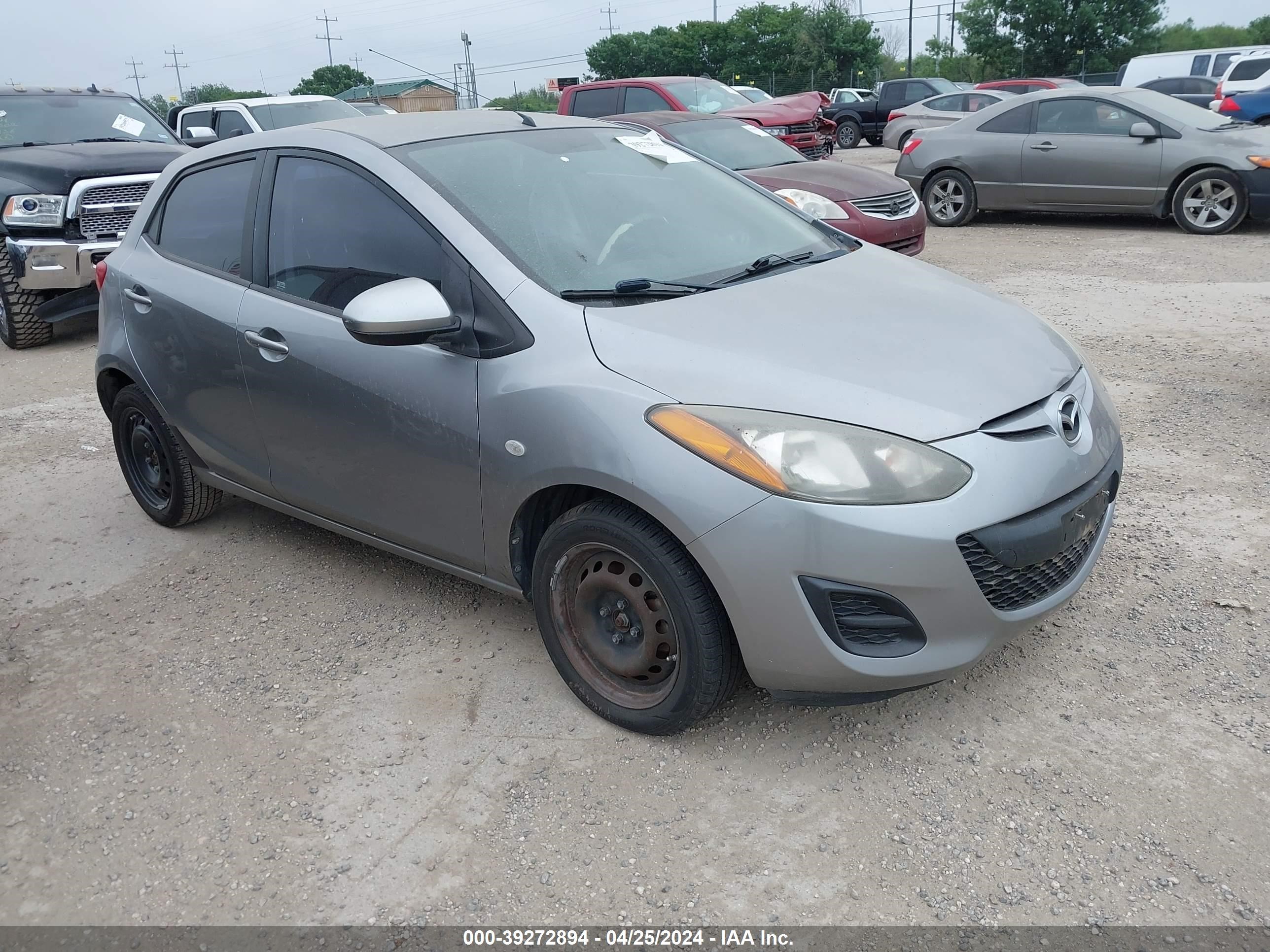 mazda 2 2013 jm1de1ky1d0162673