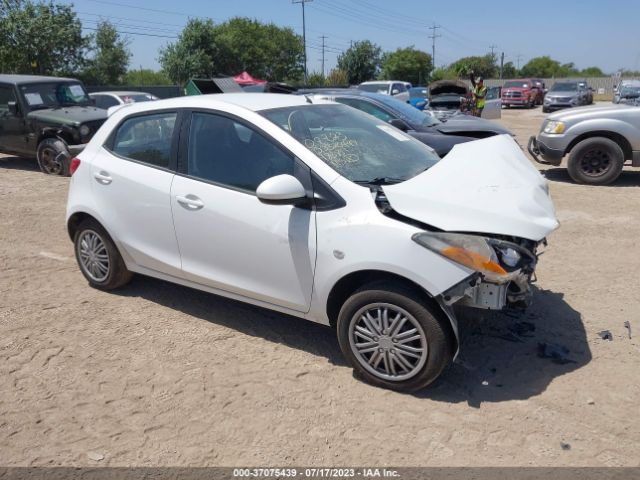 mazda mazda2 2014 jm1de1kz2e0183851