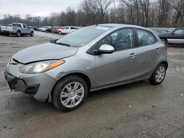 mazda mazda2 2013 jm1de1kz9d0168357