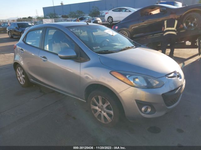 mazda mazda2 2013 jm1de1ly5d0156082