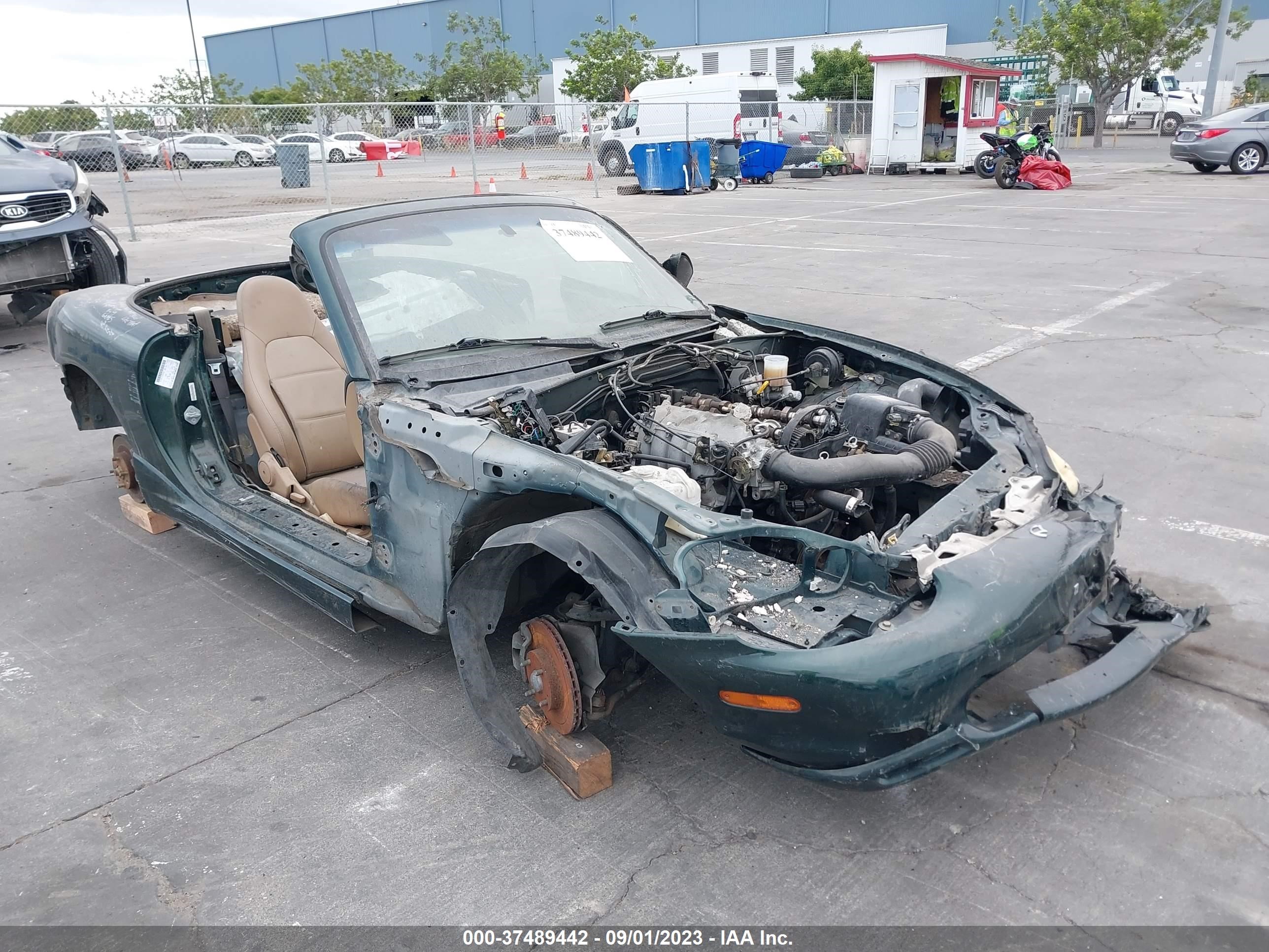 mazda mx-5 2000 jm1nb3531y0154149