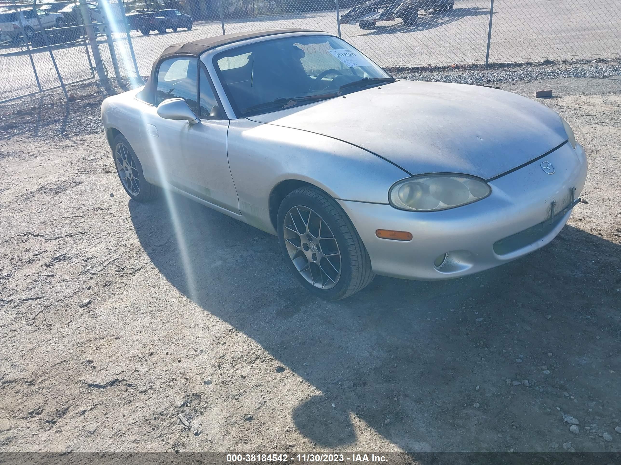 mazda mx-5 2004 jm1nb353240402998