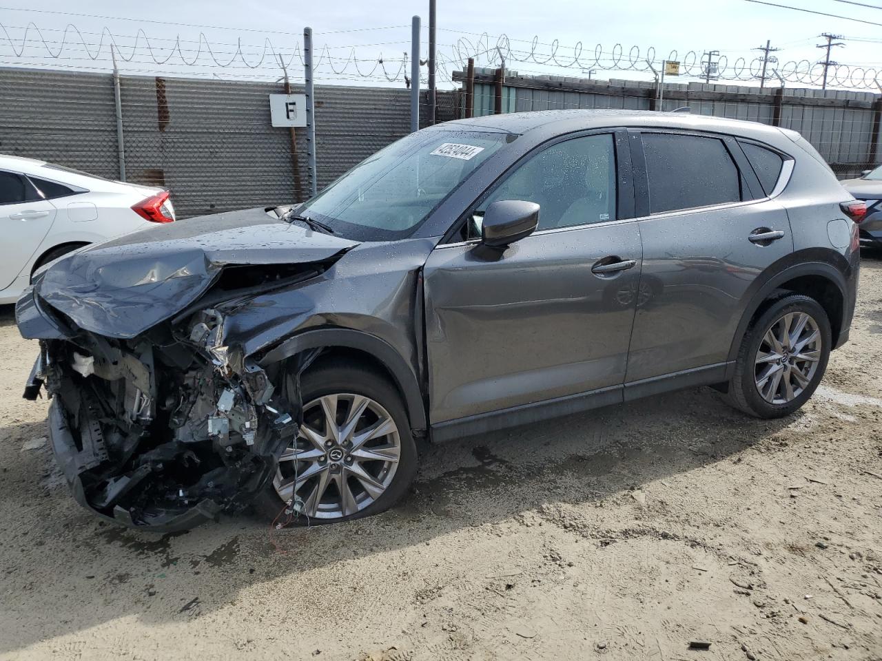 mazda cx-5 2019 jm3kfadm1k1520206