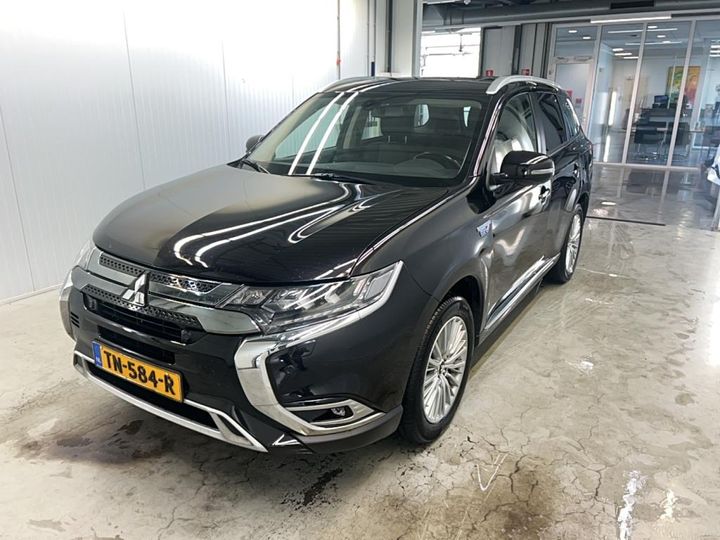 mitsubishi outlander 2018 jmbxdgg3wkz002428