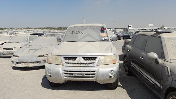 mitsubishi pajero 2003 jmylrv73w3j703026