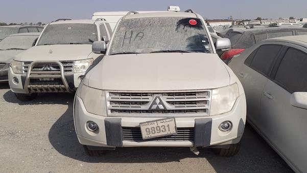 mitsubishi pajero 2011 jmylrv95wbj703354