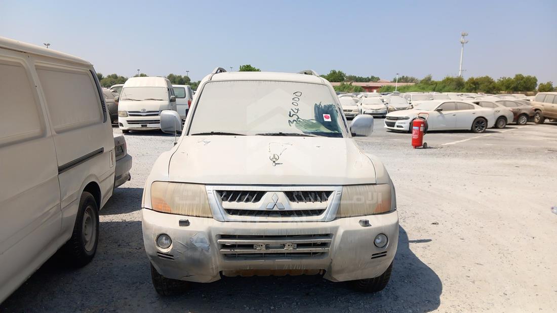 mitsubishi pajero 2004 jmylyv77w4j705493