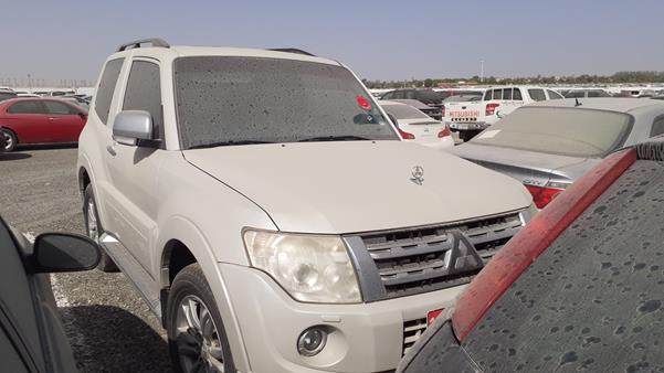 mitsubishi pajero 2012 jmymyv87wcj700847