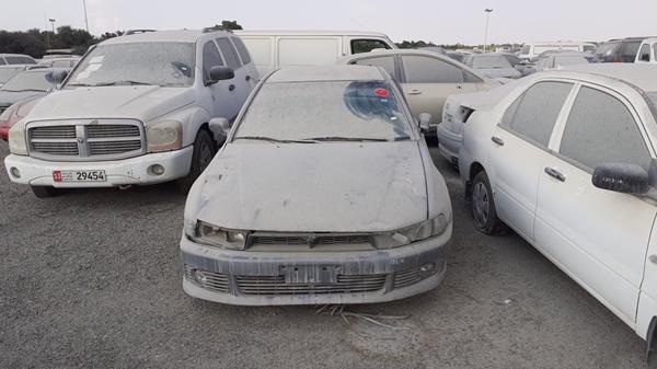 mitsubishi galant 2001 jmysrea2a1z700335