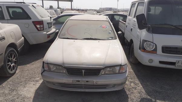 nissan sunny 2000 jn1bb41s4yw001061