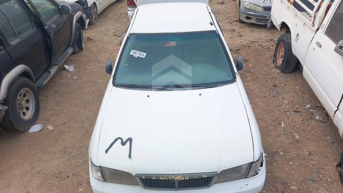 nissan sunny 2000 jn1bb41s8yw007817