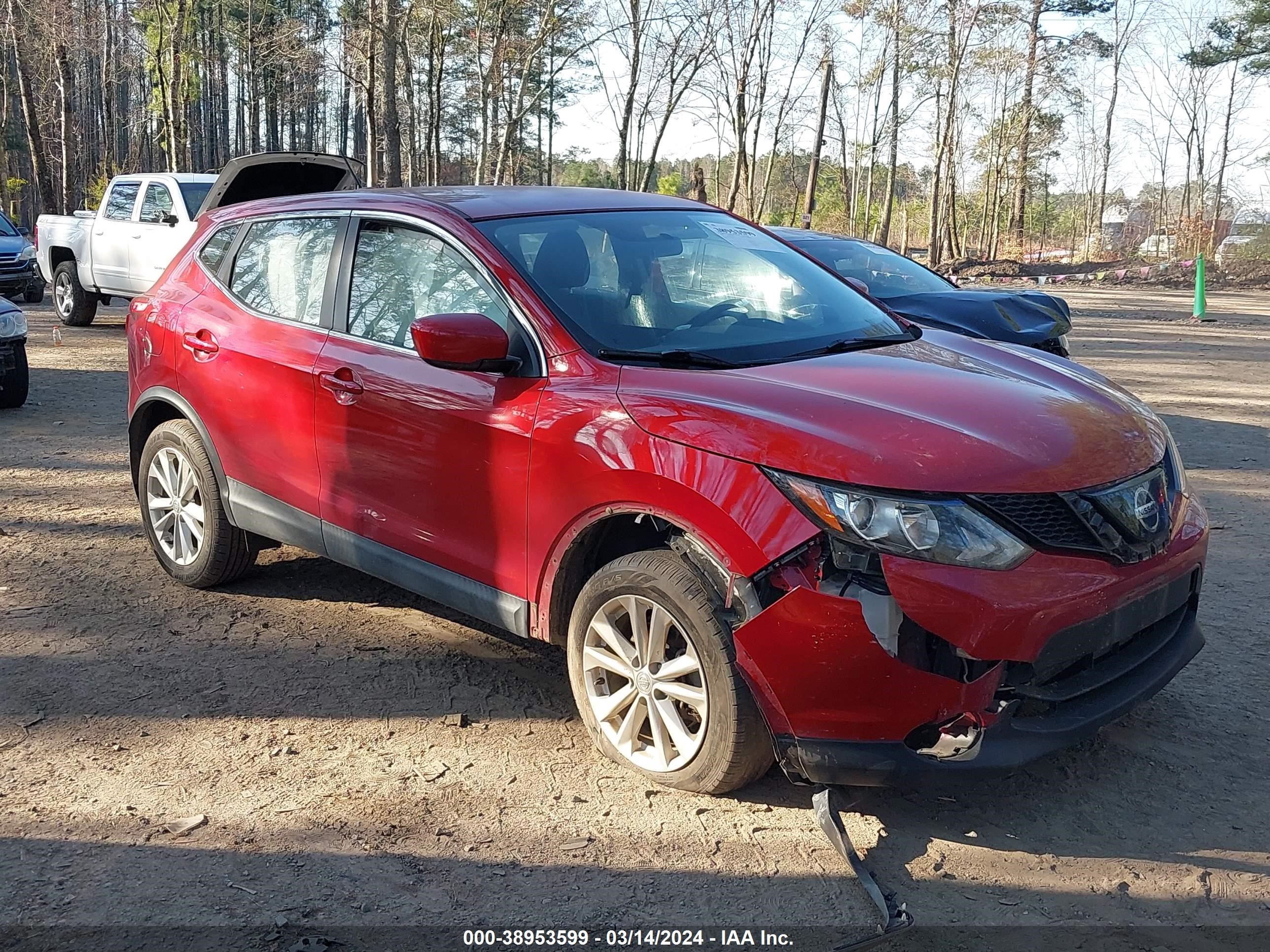 nissan rogue 2018 jn1bj1cp2jw191328