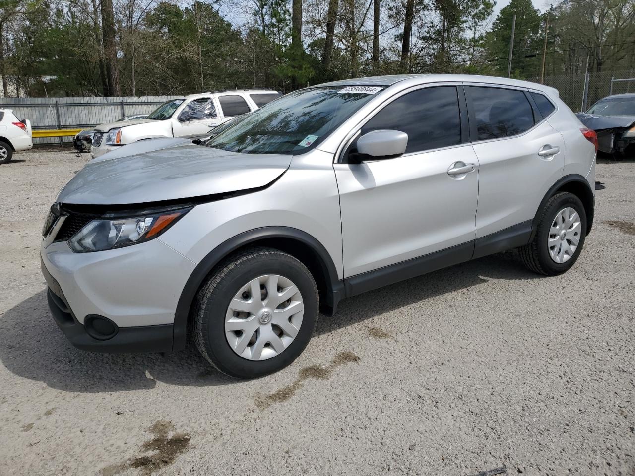 nissan rogue 2019 jn1bj1cp5kw242371