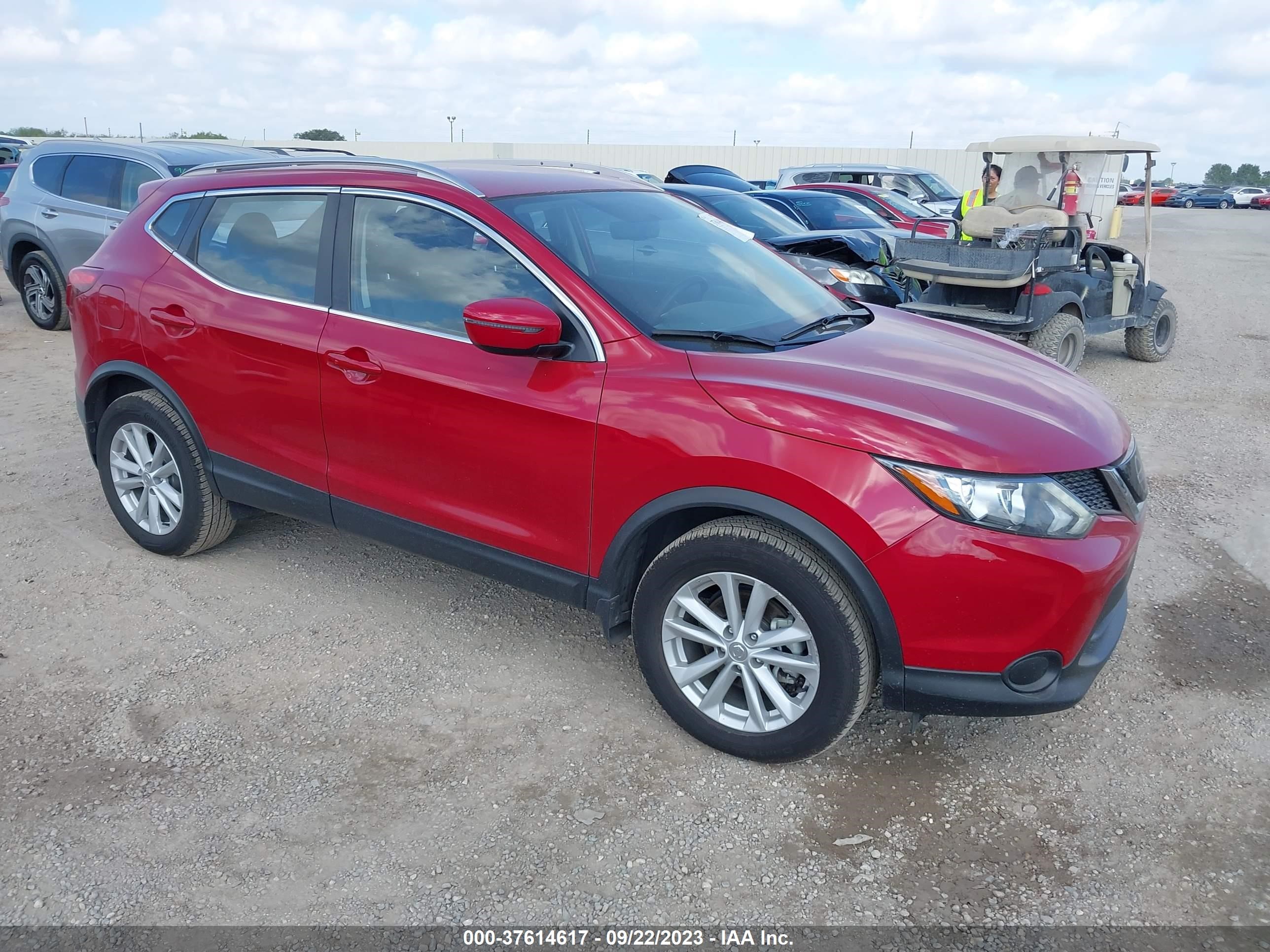 nissan rogue 2018 jn1bj1cp9jw193481