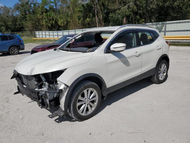 nissan rogue spor 2017 jn1bj1cpxhw031966