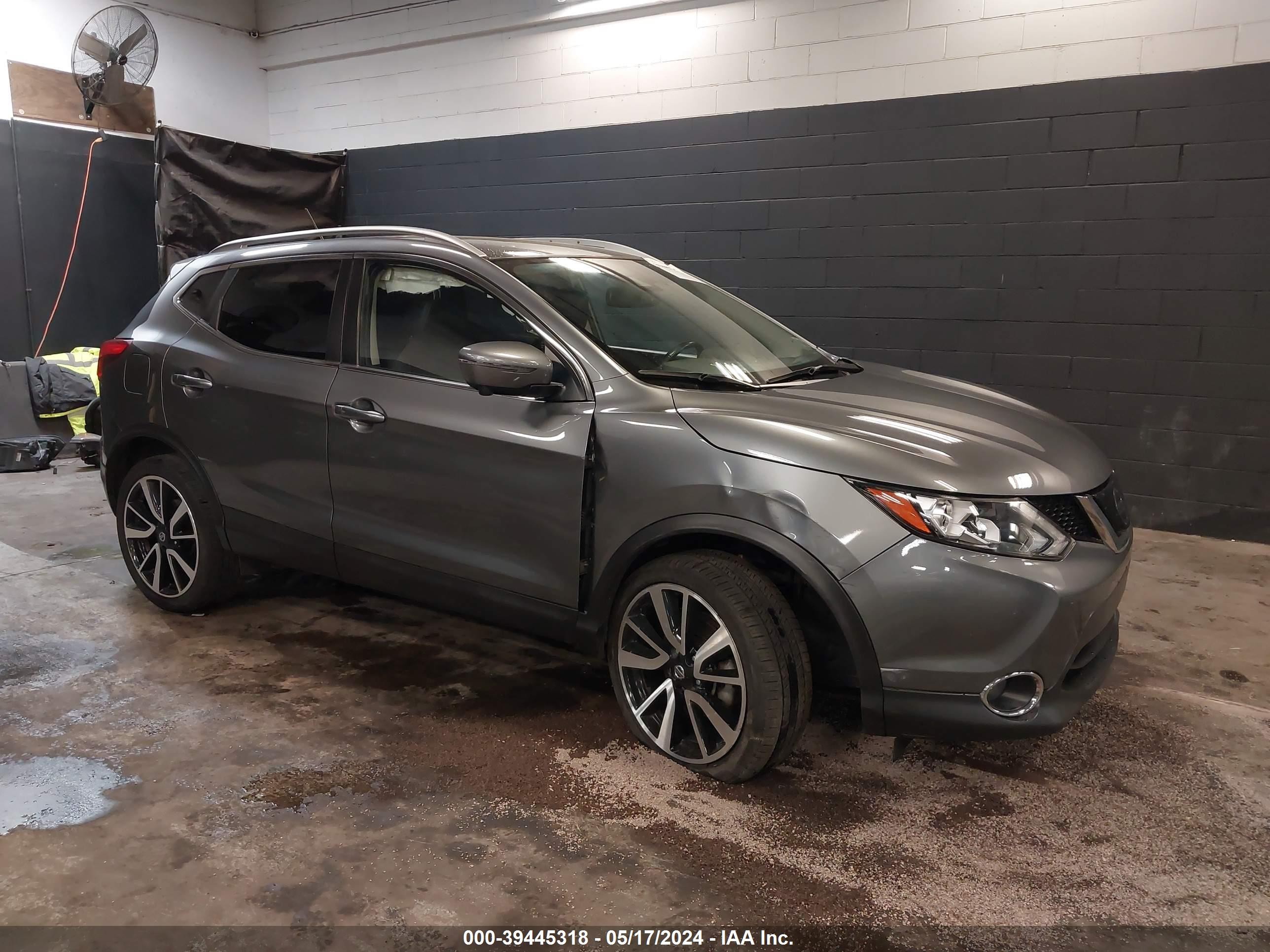 nissan rogue 2019 jn1bj1cr1kw348639