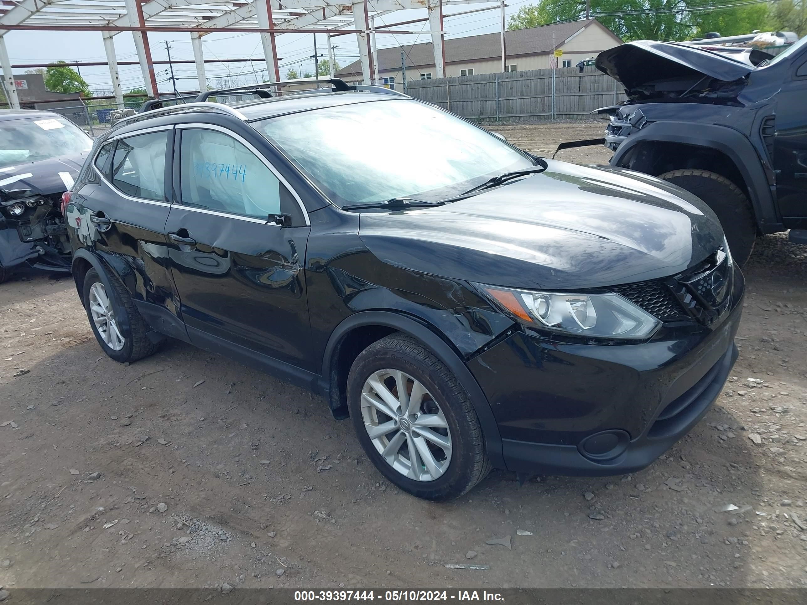 nissan rogue sport 2018 jn1bj1cr2jw288563